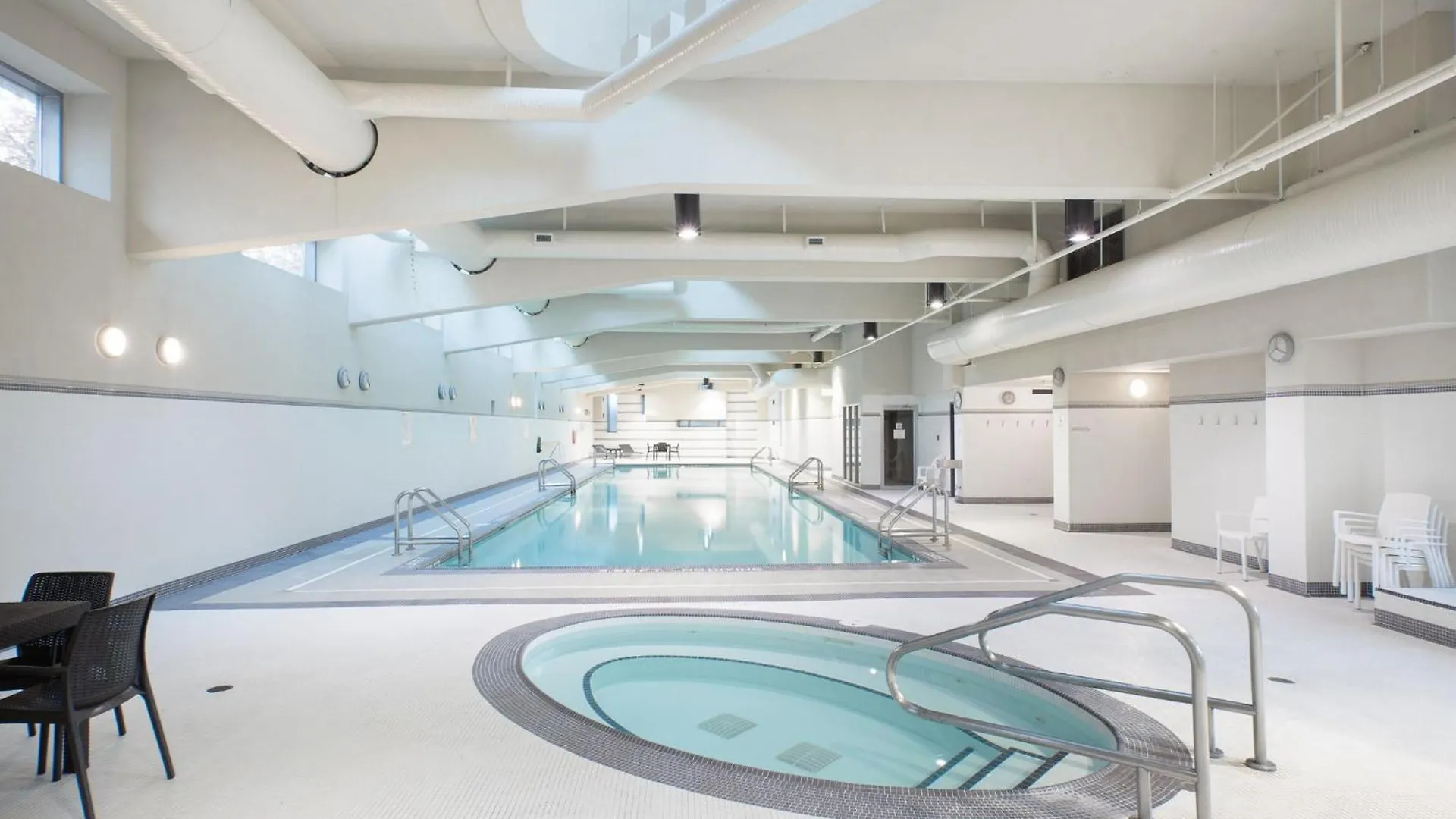 The Altitude,Luxury At Its Best Vancouver Canada